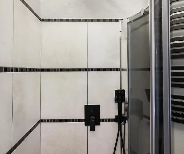 Apartman Two Bedrooms 13 Shpytalna Street